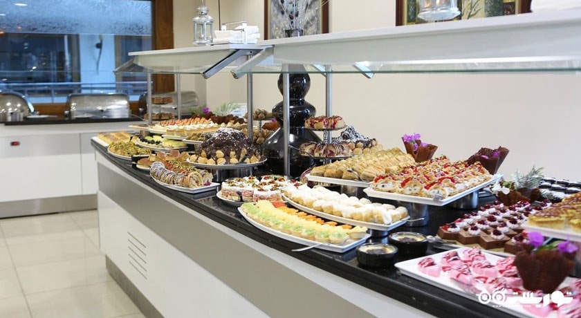 بوفه سلف سرویس  هتل سی لایف فمیلی ریزورت